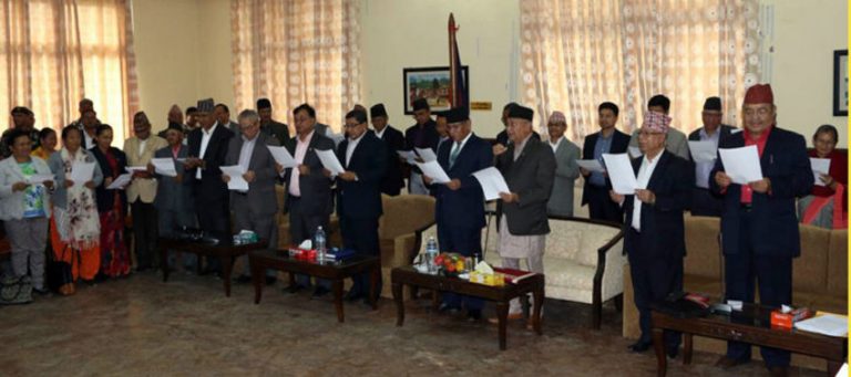 यी हुन् नेपाल कम्युनिष्ट पार्टीका केन्द्रीय सदस्य (सबै नामसहित)